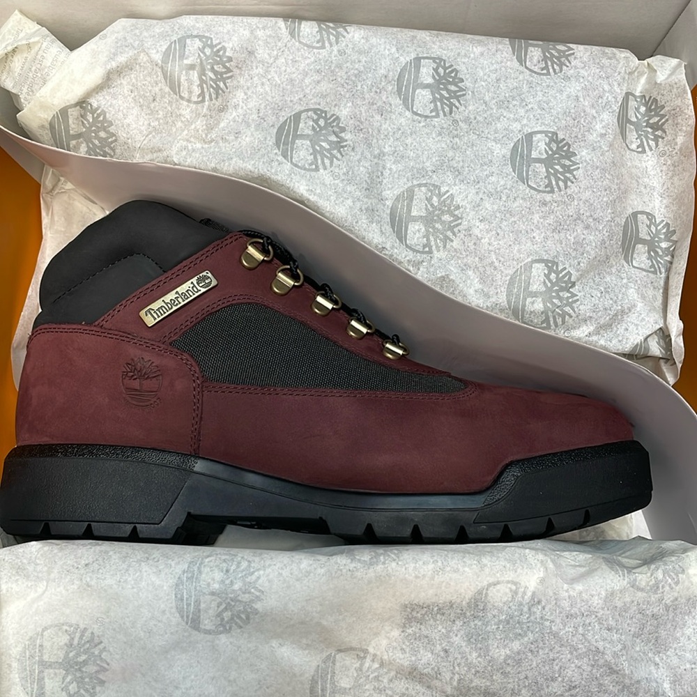 Band new in box Timberland Burgundy Waterproof Field Boot. Discontinued color.